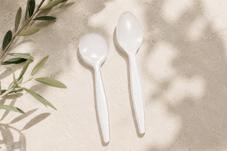 Assorted disposable spoons for restaurant and distributor orders