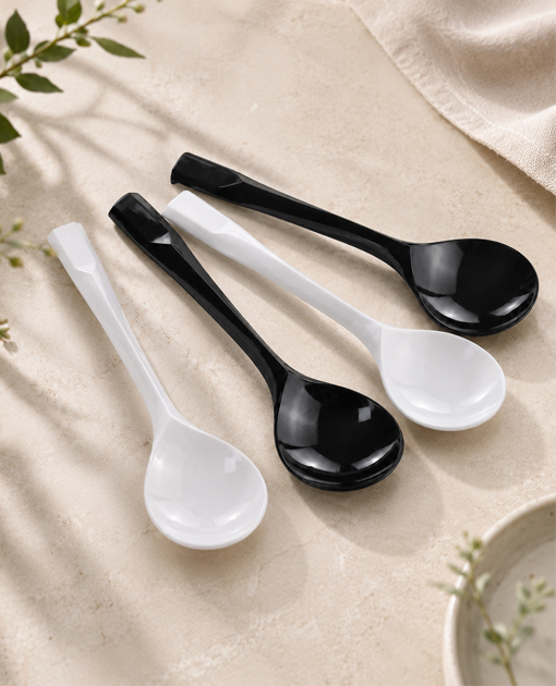 Bulk plastic cutlery for foodservice procurement teams