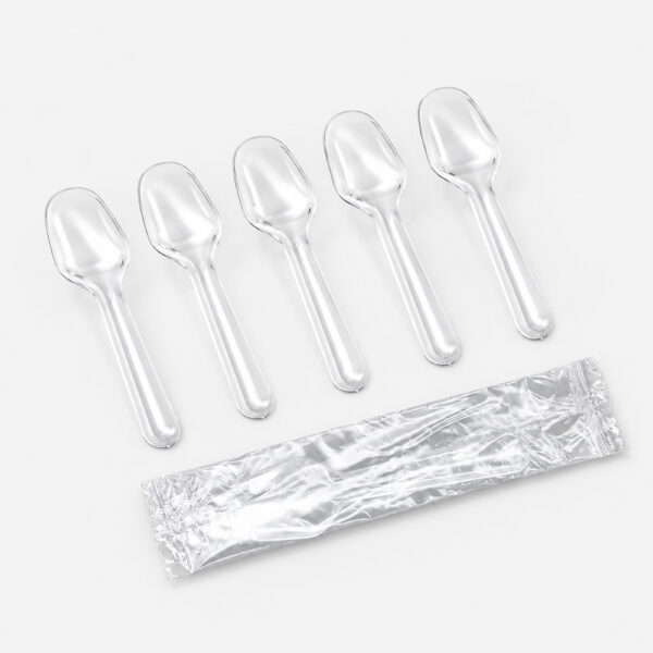 Clear Disposable Spoons for Dessert Service