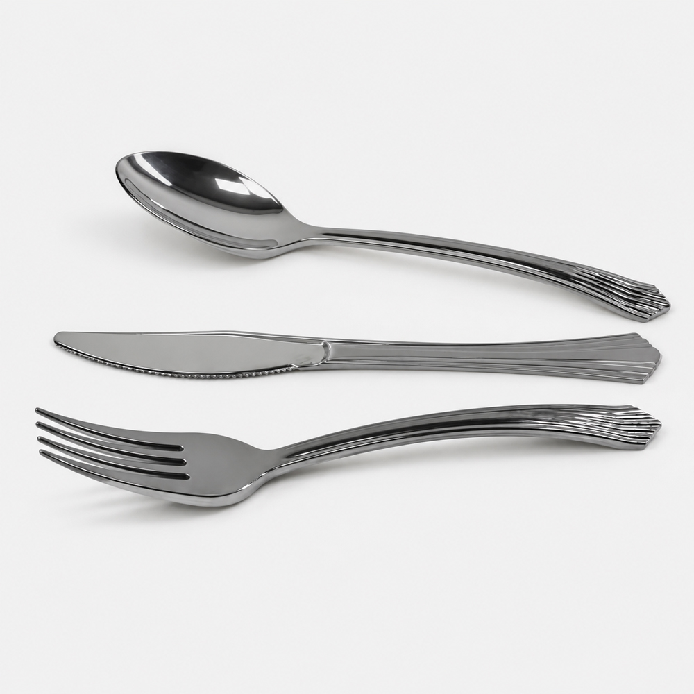 Cutlery Set with Polished Silver Appearance