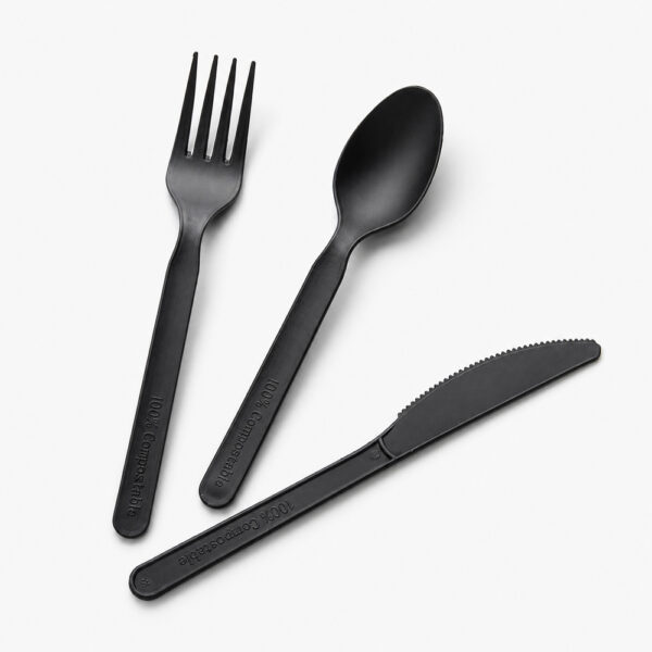 Disposable Cutlery Set in Black for Takeaway Service