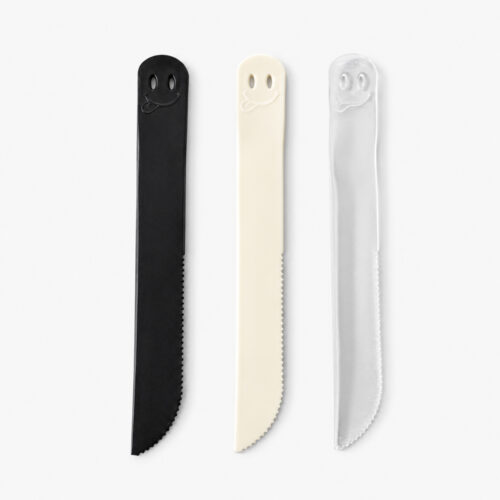 Disposable Plastic-Look Serrated Knife with Smiley Handle