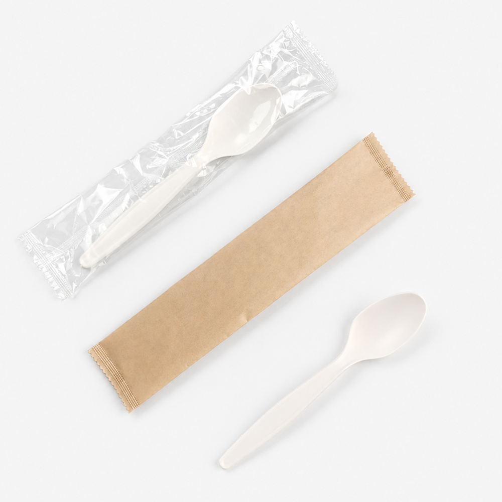 Disposable Spoon with White Plastic Appearance