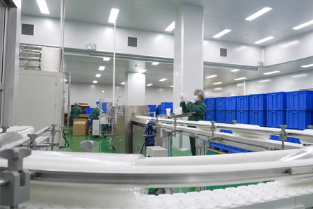 Disposable coffee and beverage cups factory
