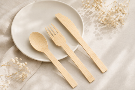 Eco-friendly bamboo cutlery for restaurant meal service