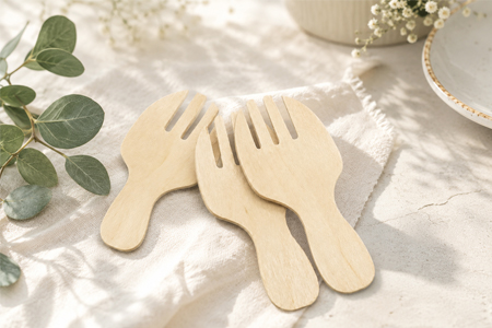 Foodservice spork cartons for export and wholesale delivery