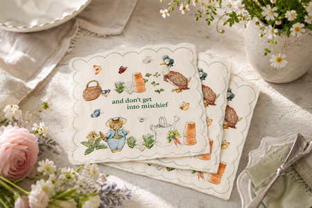 Luncheon and dinner paper napkins for restaurant and takeaway supply