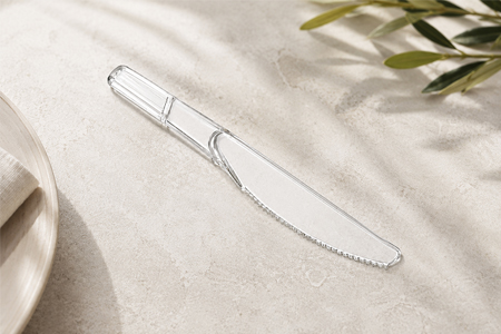Matching plastic utensils for restaurant meal kits