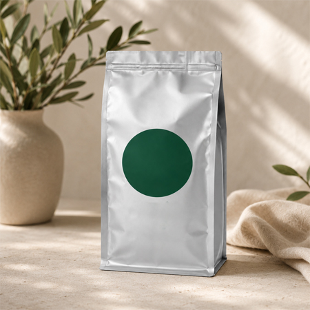Wholesale paper bag supplier for retail and foodservice packaging
