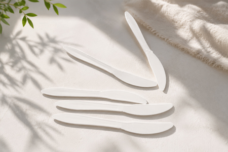 Wrapped plastic knives for foodservice distributors